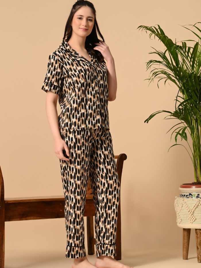Chic Animal Print Rayon Pajama Set with Pockets