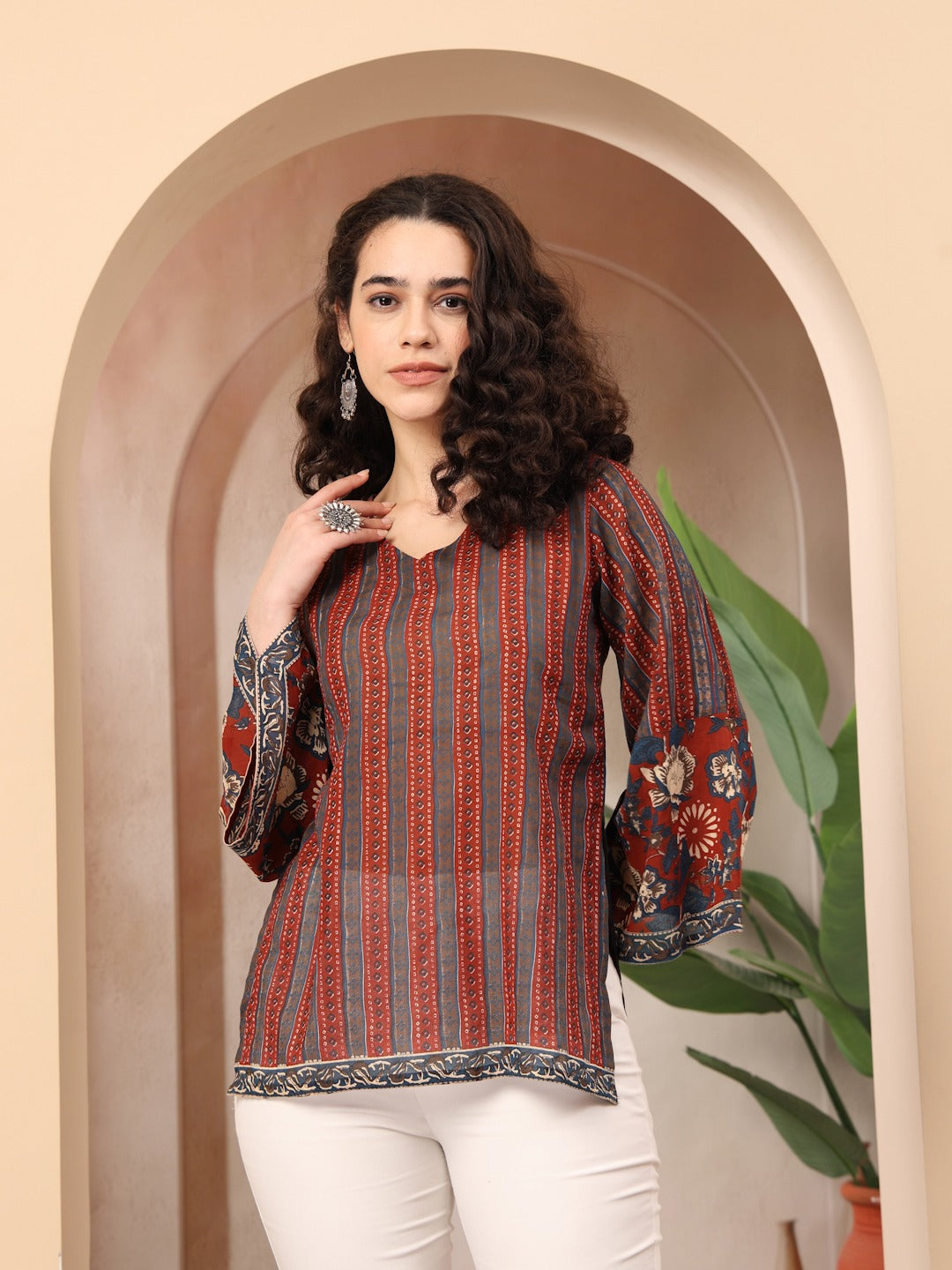 Women’s Printed Cotton Flex Kurti – V-Neck Casual Style