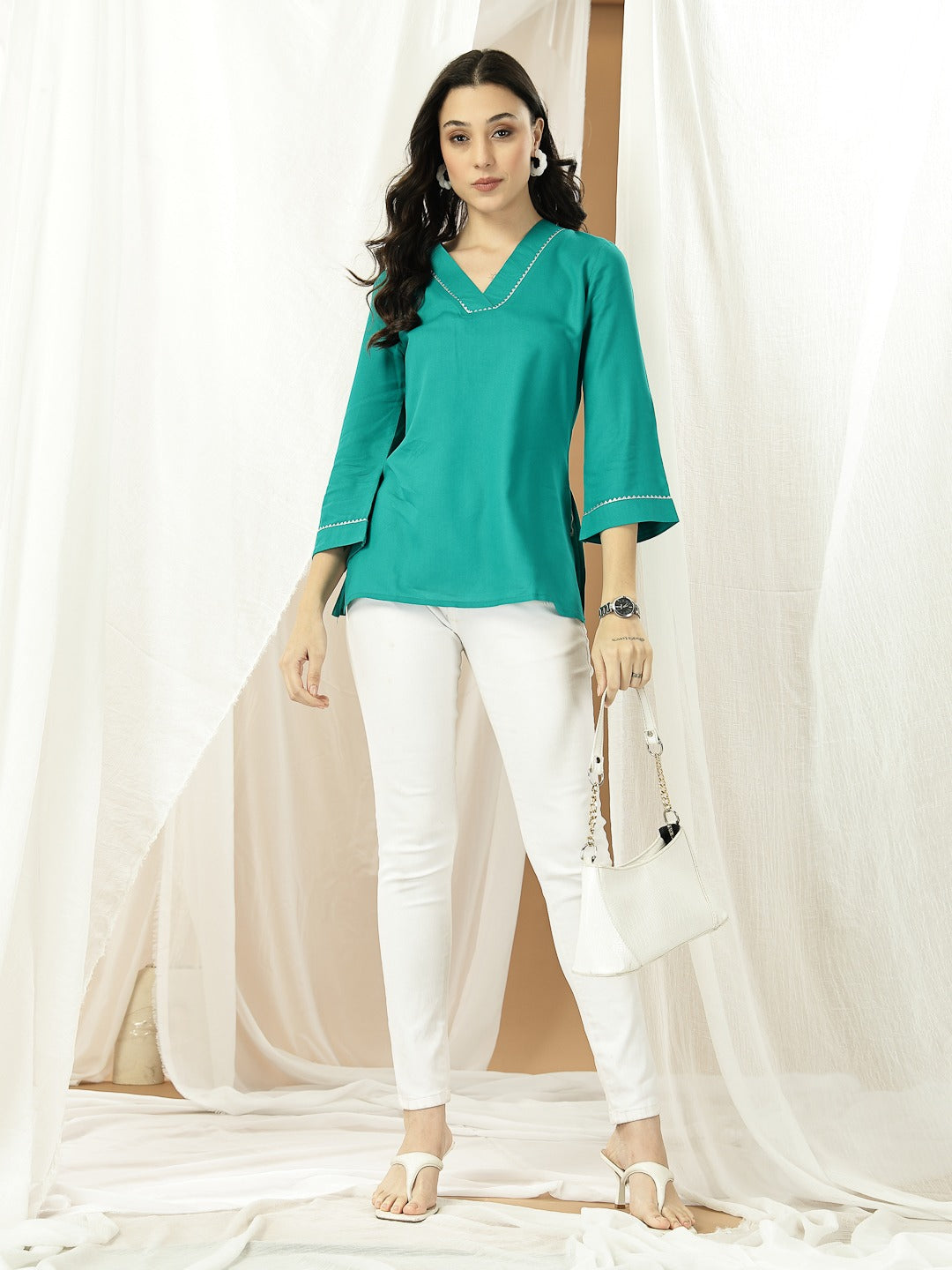 Women’s Cotton Flex Kurti – Solid V-Neck Everyday Wear