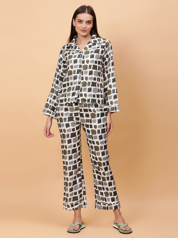 Modern Abstract Print Women’s Nightsuit