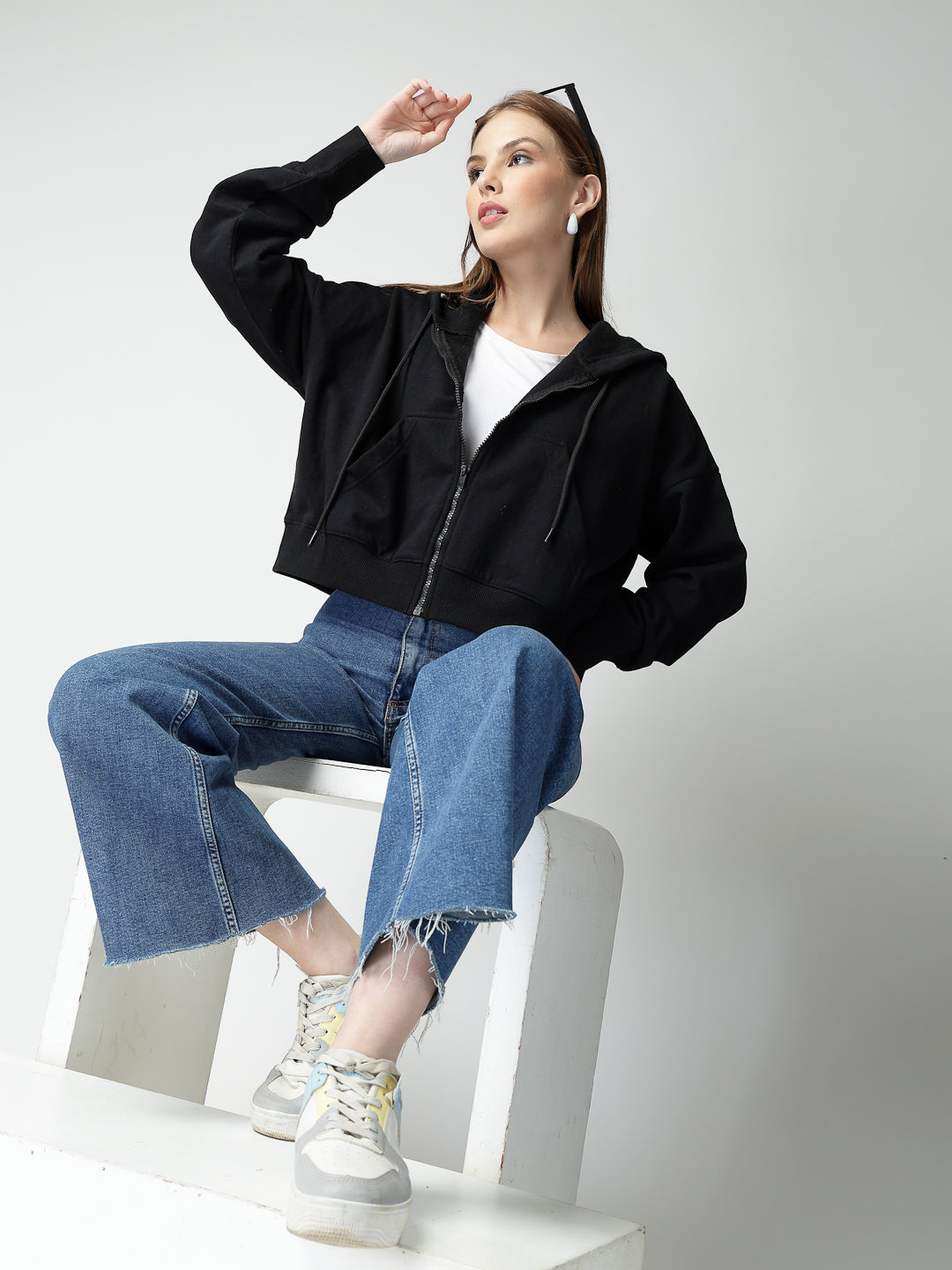 Women’s Zip Up Hoodie Full Sleeve Cropped Sweatshirt with Drawstring Hood Casual Streetwear Jacket