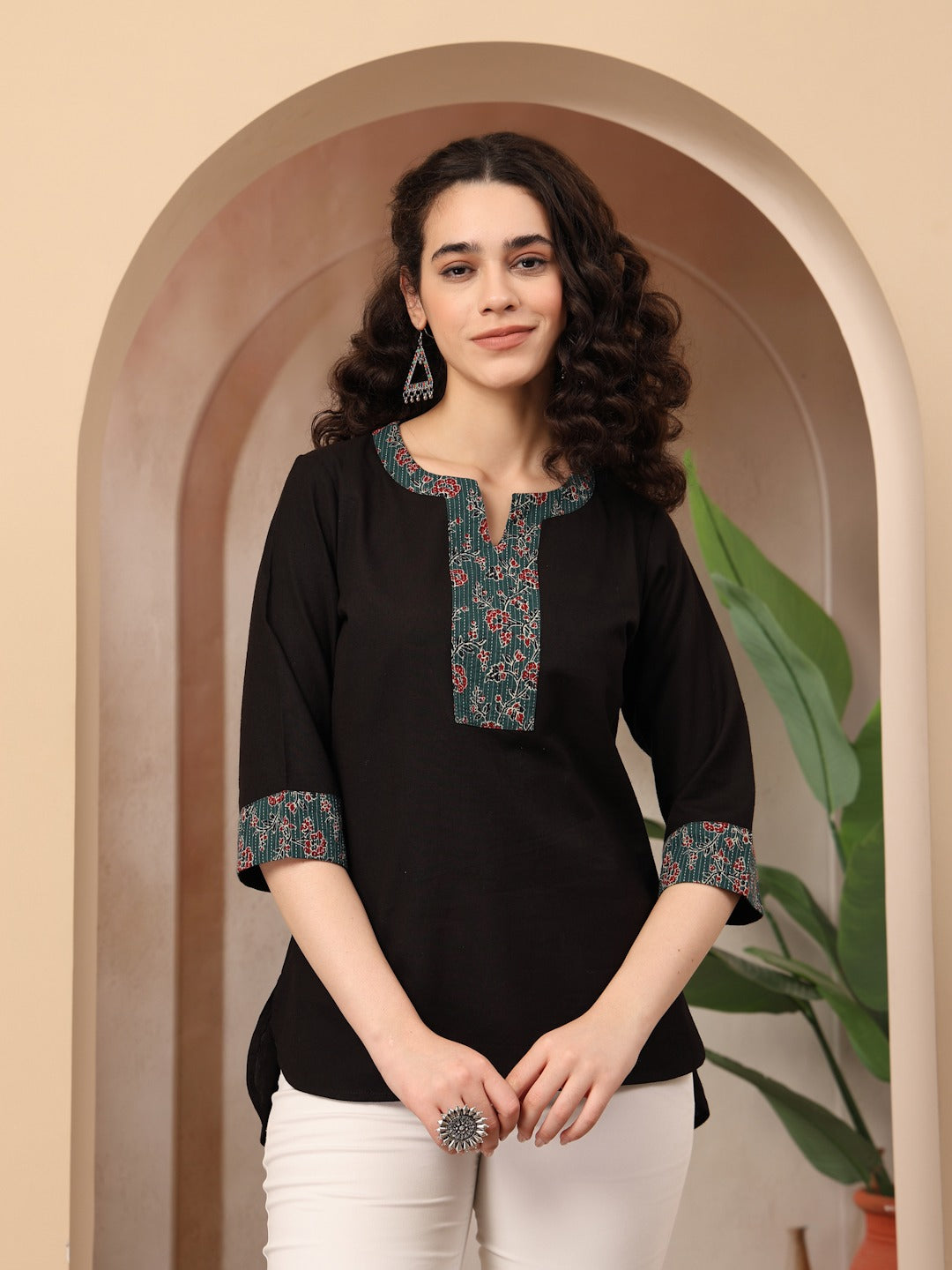 Women’s Cotton Flex Kurti – Printed Neck Detail Casual Wear